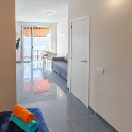 Sunset On The Sea Apartment