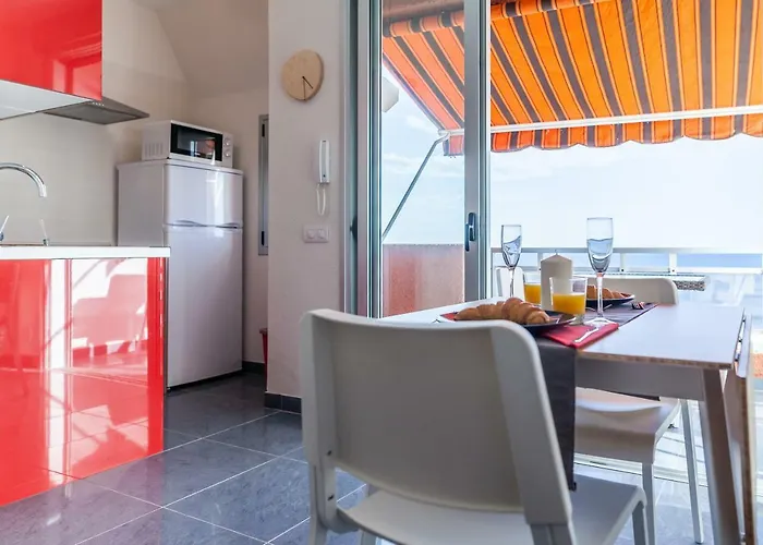 Sunset On The Sea Lägenhet